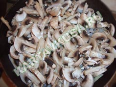 омлет с грибами и креветками | приготовление - 3 шаг