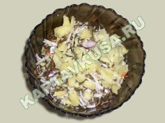 салат из морской капусты с картофелем | приготовление - 3 шаг